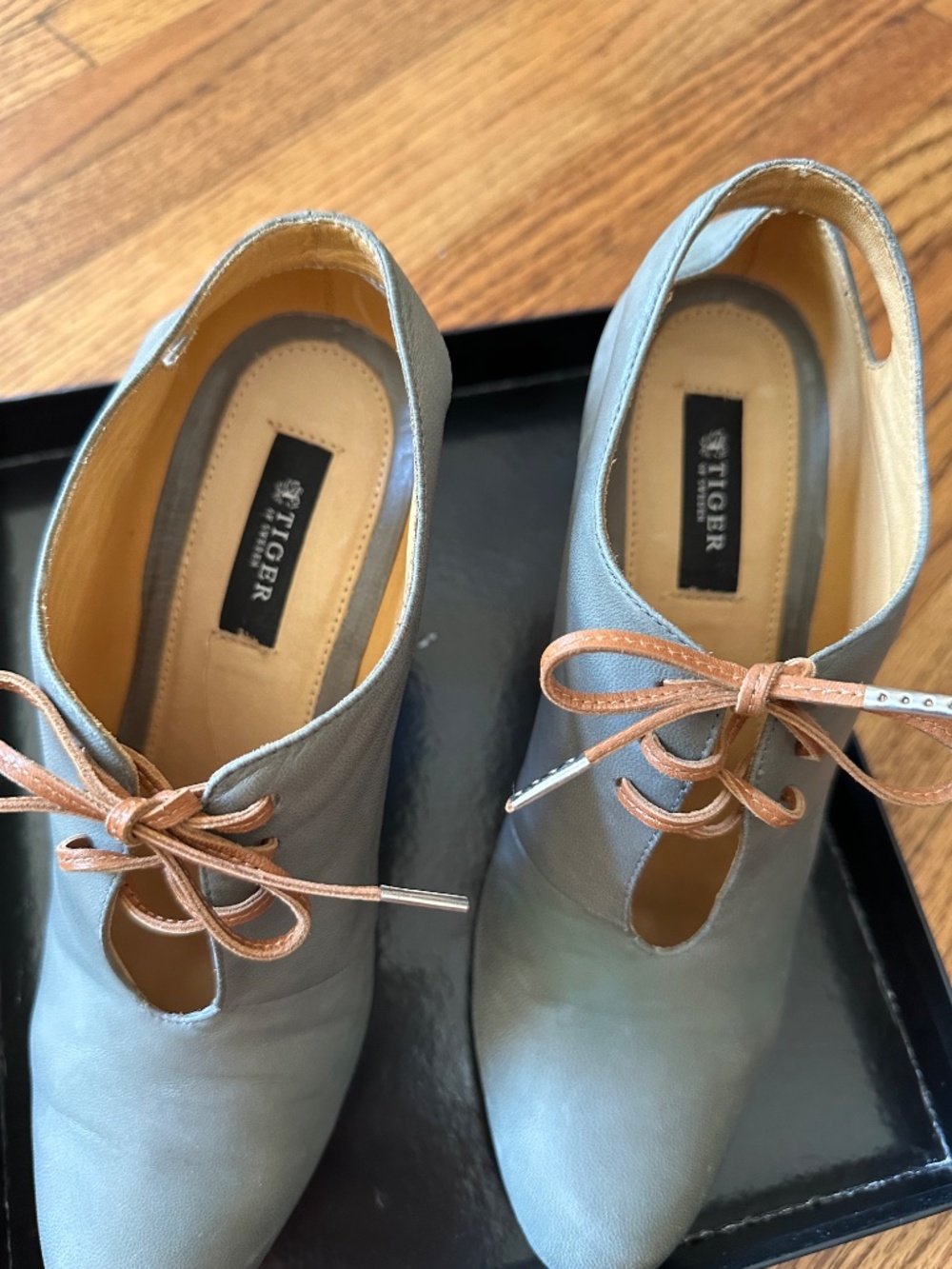 Booties - Picture 3 of 11